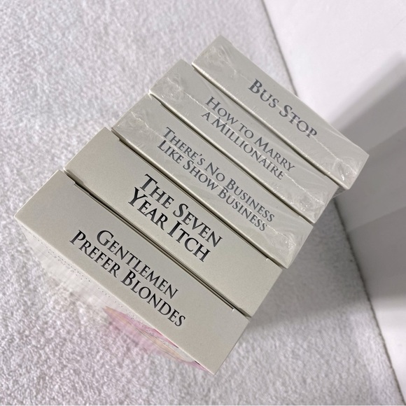 Vintage Marilyn Monroe Classic Movie Collection VHS - Picture 3 of 16